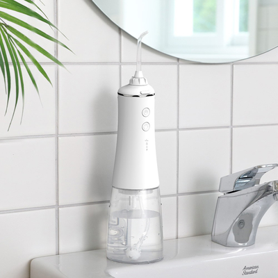 Cordless Portable DIY Oral Irrigator , Rechargeable Water Flusher For Teeth